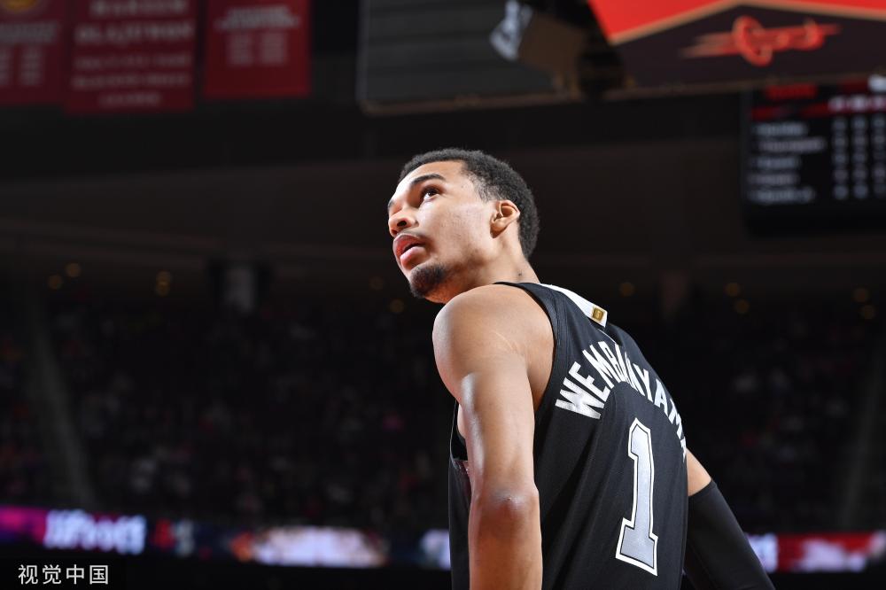 两方面的深 两方面的深