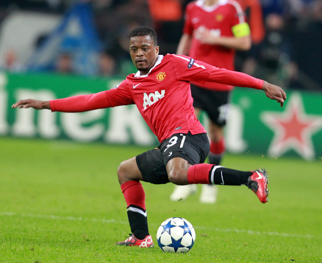 还是守角球 还是守角球